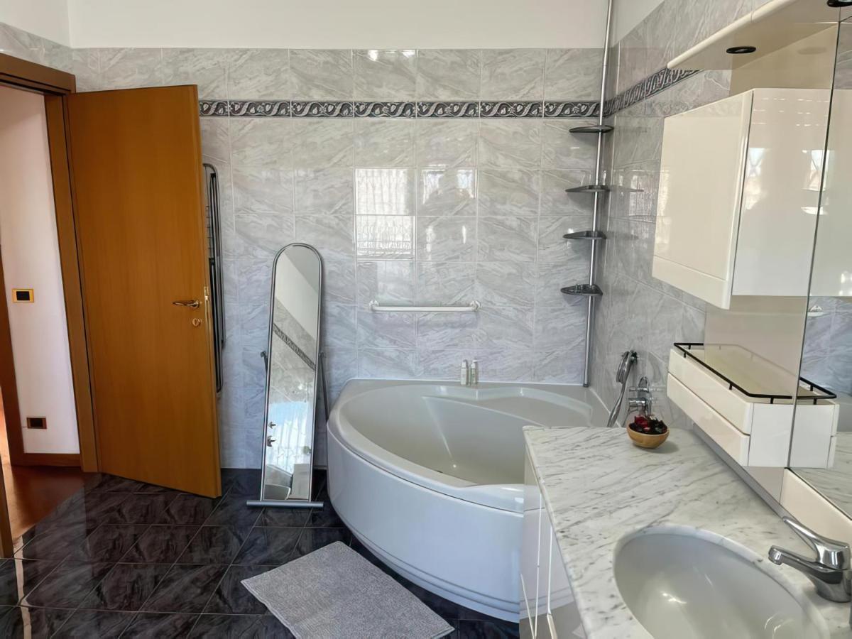 Al54 Apartment Milan Luaran gambar